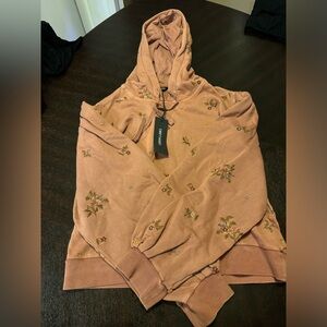 NWT Driftwood Floral Embroidred Hoodie Sweatshirt in Mauve Puff Sleeve Large